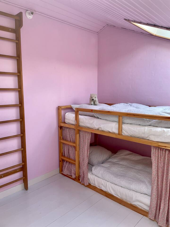 Dhomë gjumi 2