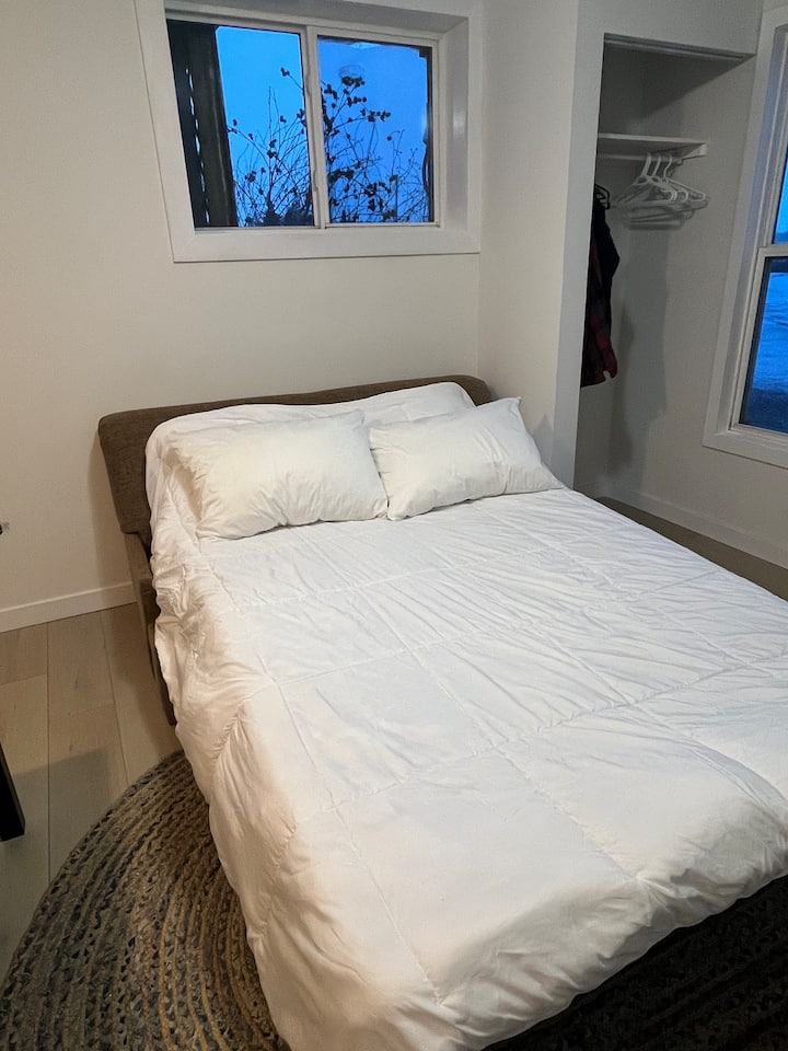 Cute, Private Lower Apartment - Prince Edward Island