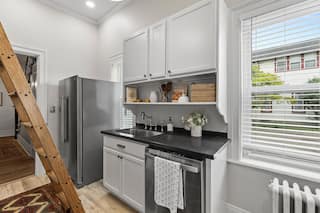 Le Roy 3 Bed House, photo 7 of 25