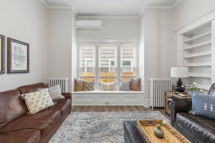 Séjour simplement moderne et confortable - Maisons à louer à Le Roy ...