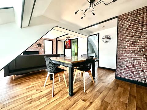 Quentin & Manon's apartment on the banks of the Loire