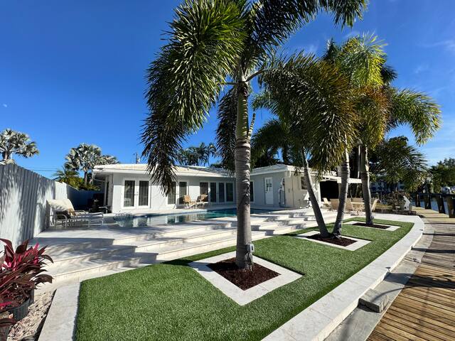 Fort Lauderdale Waterfront Retreat gallery image 4