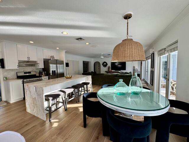 Fort Lauderdale Waterfront Retreat gallery image 5