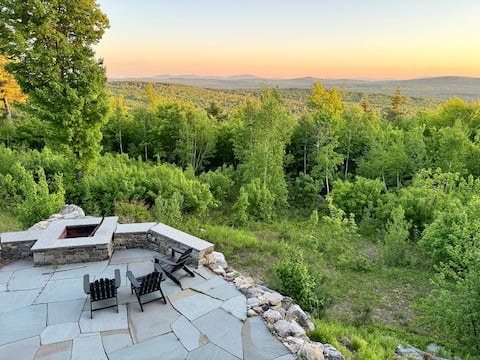New! Secluded mountain cabin w stunning views