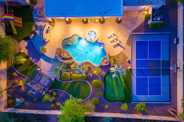 Million $ MiniResort + WaterSlide + PickleBall + Golf + Spa