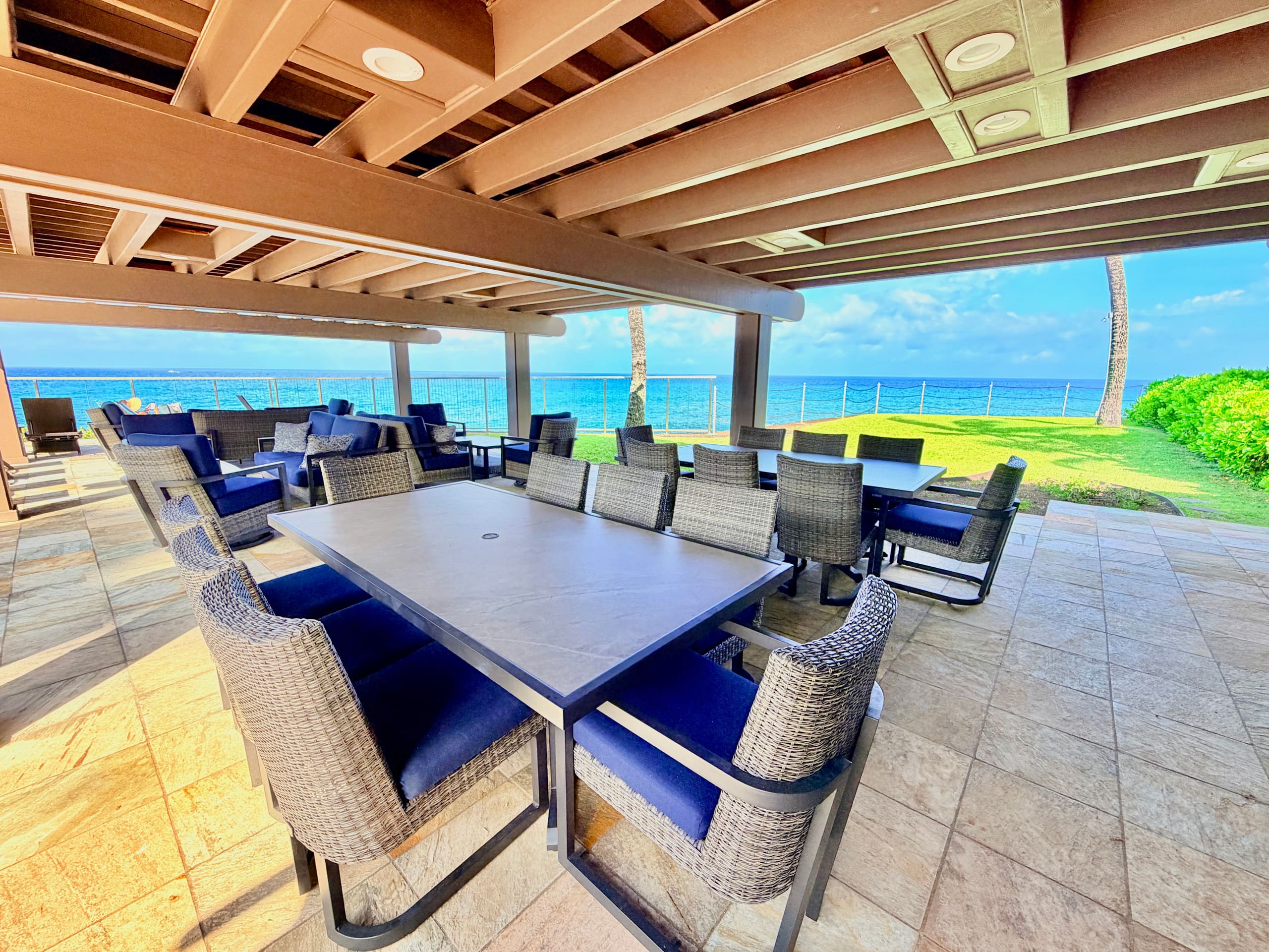 Condo in Kailua-Kona · ★4.98 · 1 bedroom · 3 beds · 2 baths - Image 19