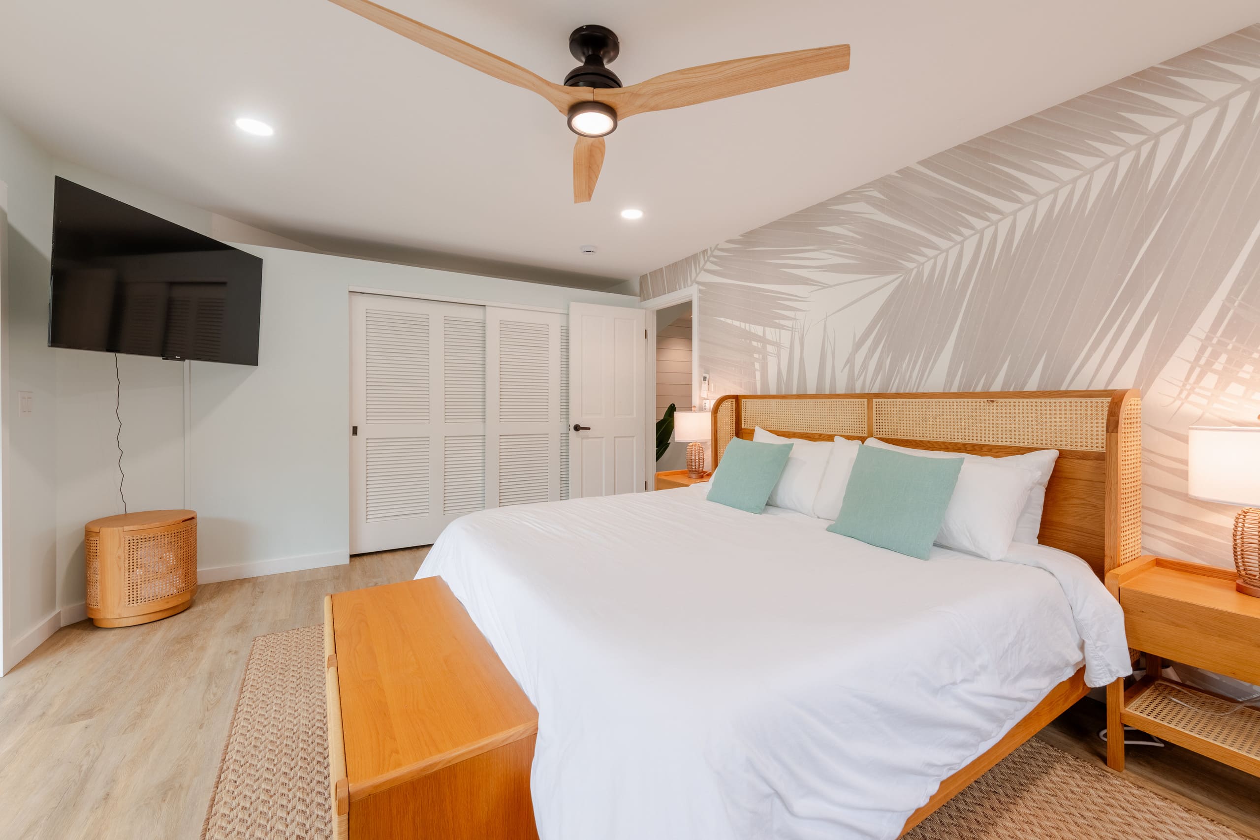 Condo in Kailua-Kona · ★4.98 · 1 bedroom · 3 beds · 2 baths - Image 22