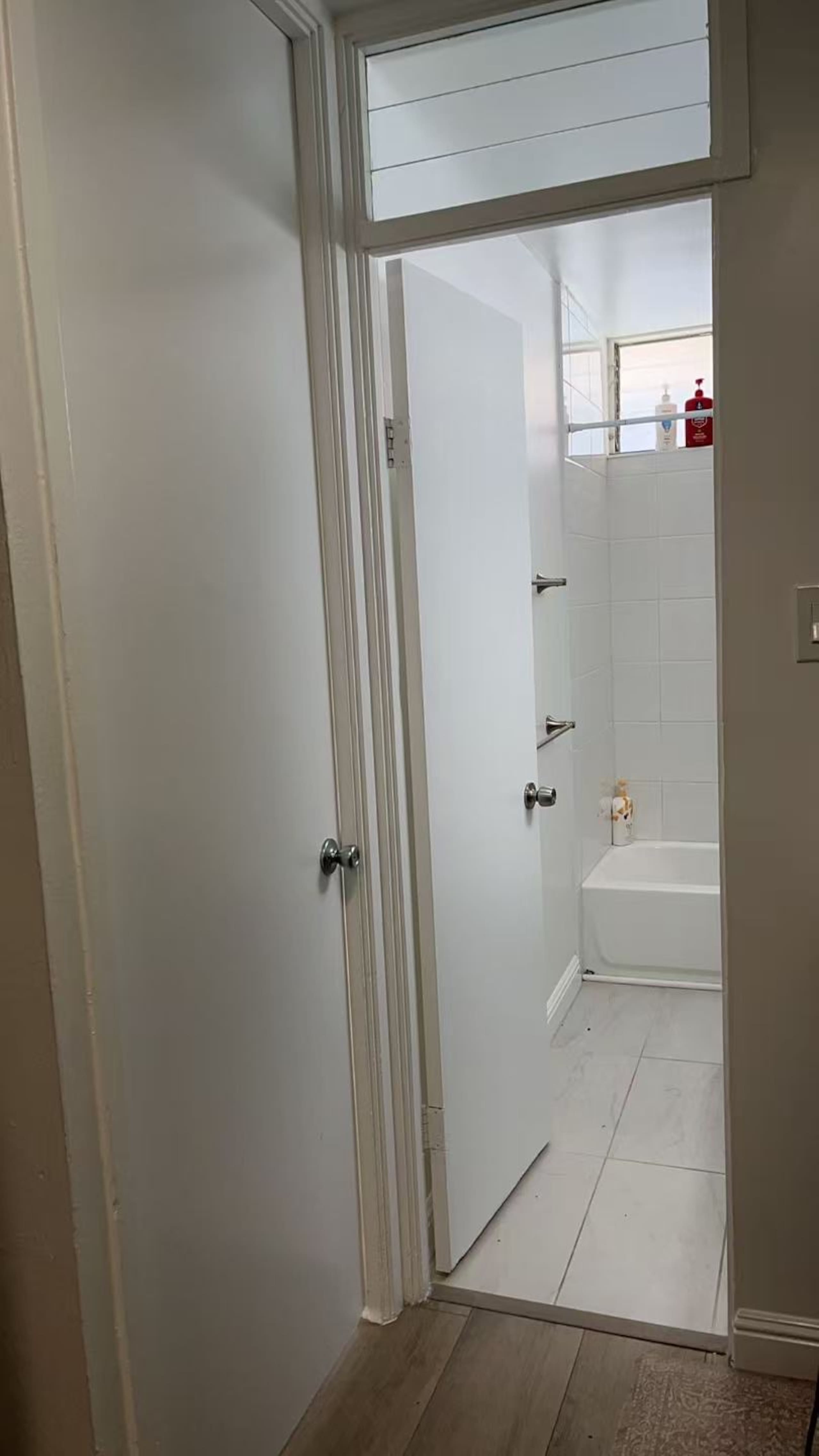 Newly Renovated Apt in Waikiki-Free Parking - Image 19