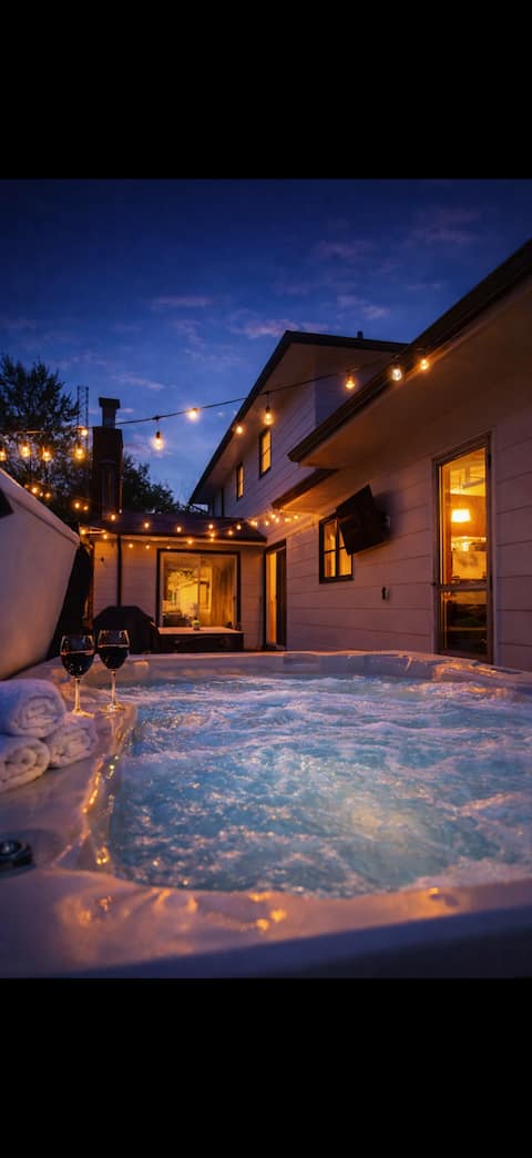 Hot Tub + Game Room | King Beds | Sleeps 10