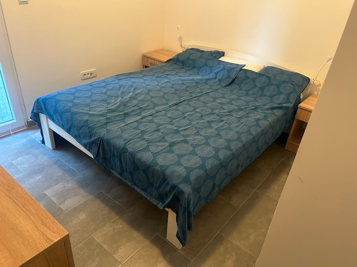Spavaća soba 1