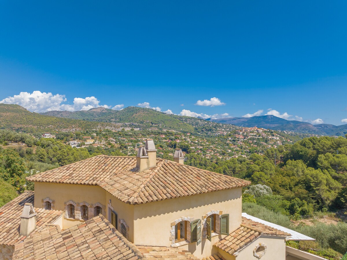 Villa Marguerite — view 3