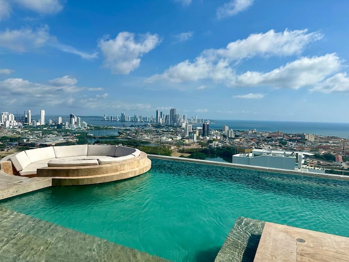 Old Town & Ocean View Apartment