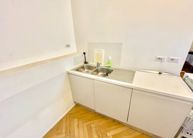 [Palazzo privato a 10 minuti dal centro] gallery image 3