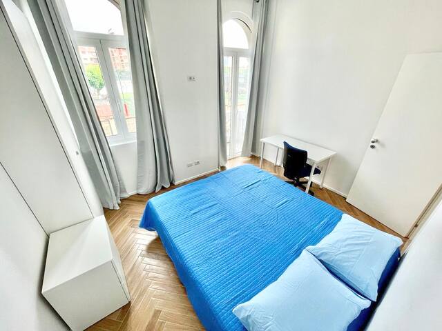 [Palazzo a 10 minuti dal centro]17 posti letto gallery image 3