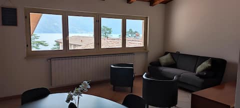 Top Airbnb: The Treasure Chest on the Lake a Lovere