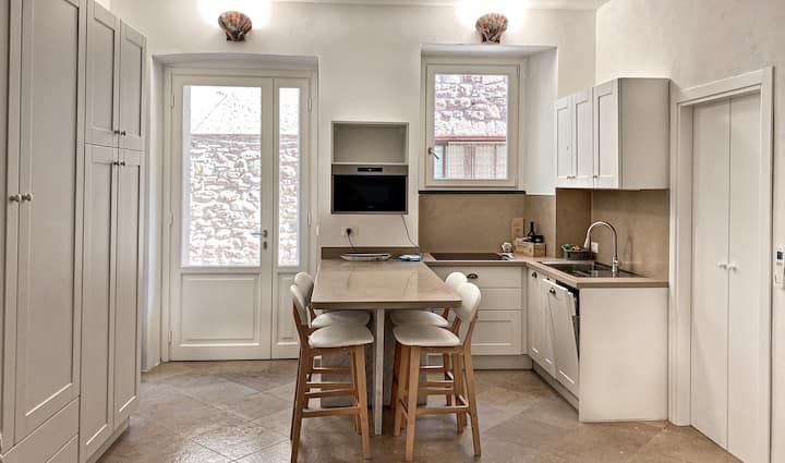 Appartamento Zenobito - Capraia Isola