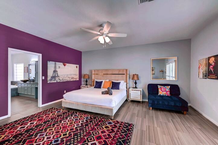 Vegas*5 BD Estate*Luxury*Pool*Spa &Game Room gallery image 5