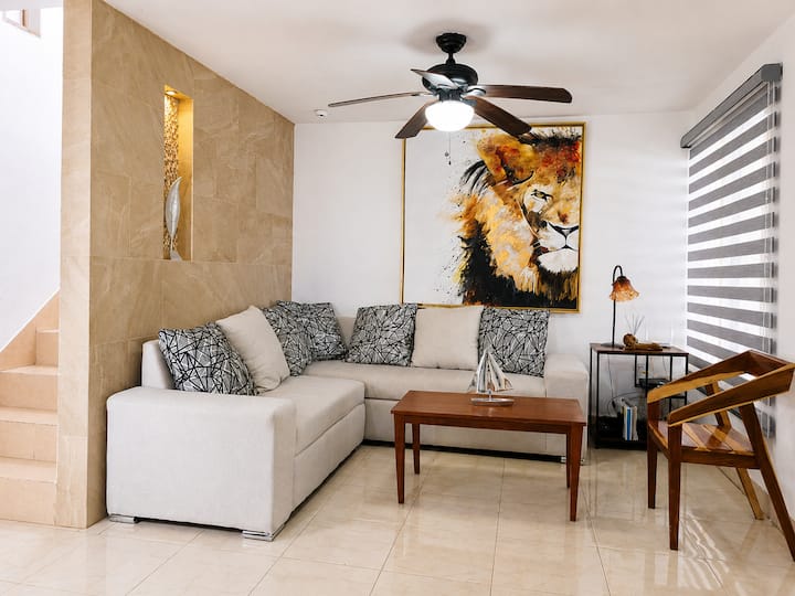 Spacious Home With Private Pool | Ideal For Groups - Mérida, México