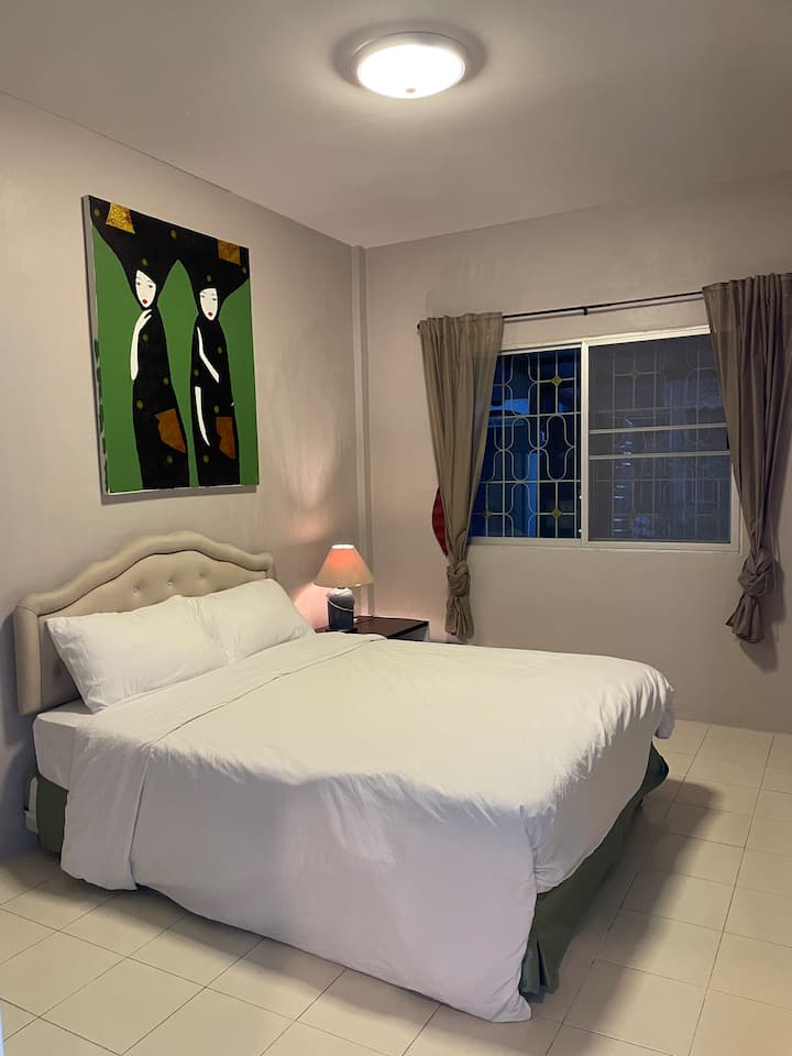 საძინებელი 1