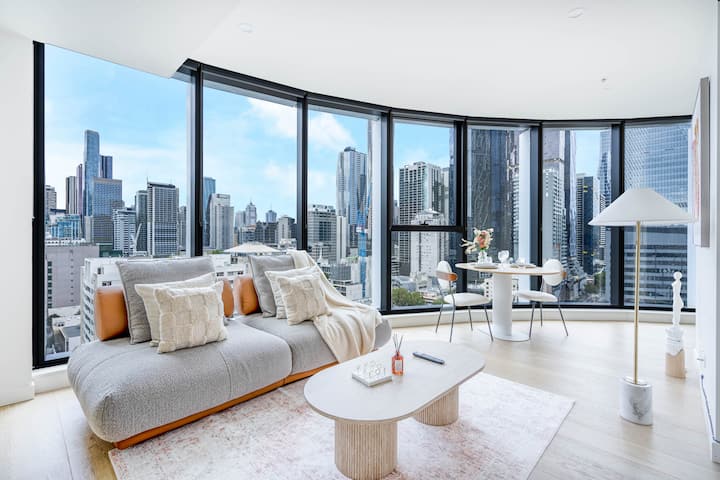 Bright 1B West Melbourne apt w free parking#3