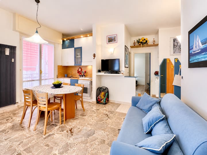 Hostdomus - Navy Suite - Finale Ligure