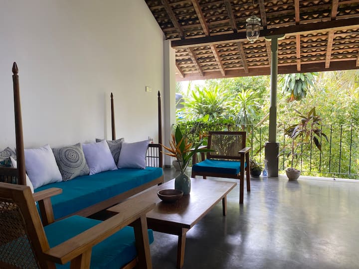 Neem Aura – Cosy Tropical Villa (Upper Floor) - Sri Lanka