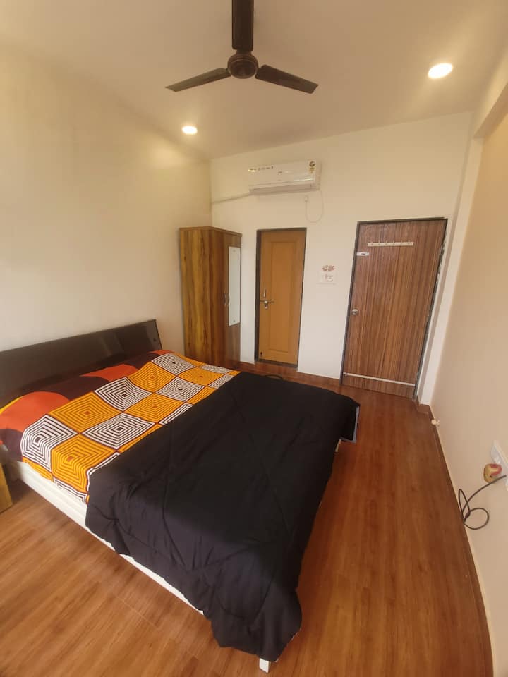 საძინებელი 2