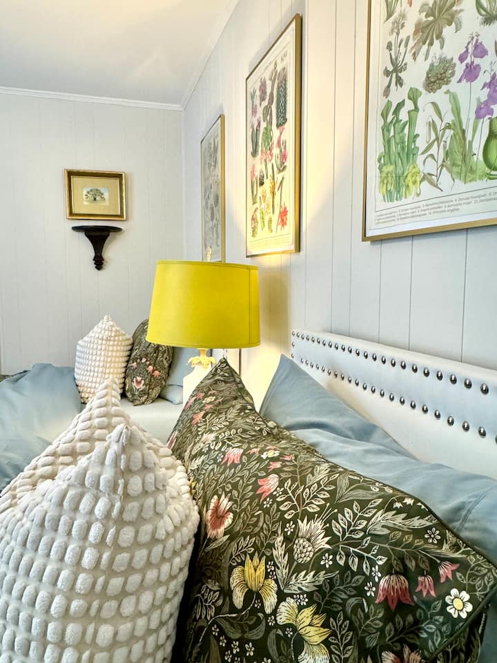 Warm and welcoming textiles are so important to offer to our guests