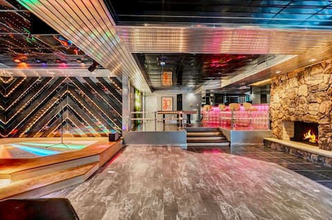 #1 Celebrity Mansion Estate Dance Floor Pickleball