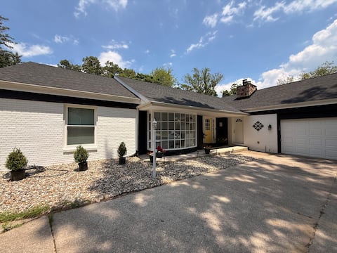 Fan Fest - 12min from ND