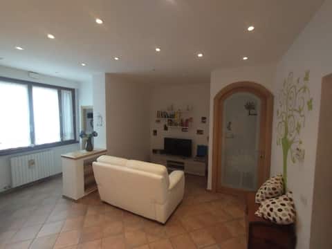 Annuncio Airbnb popolare: Elide's house a Barberino Tavarnelle