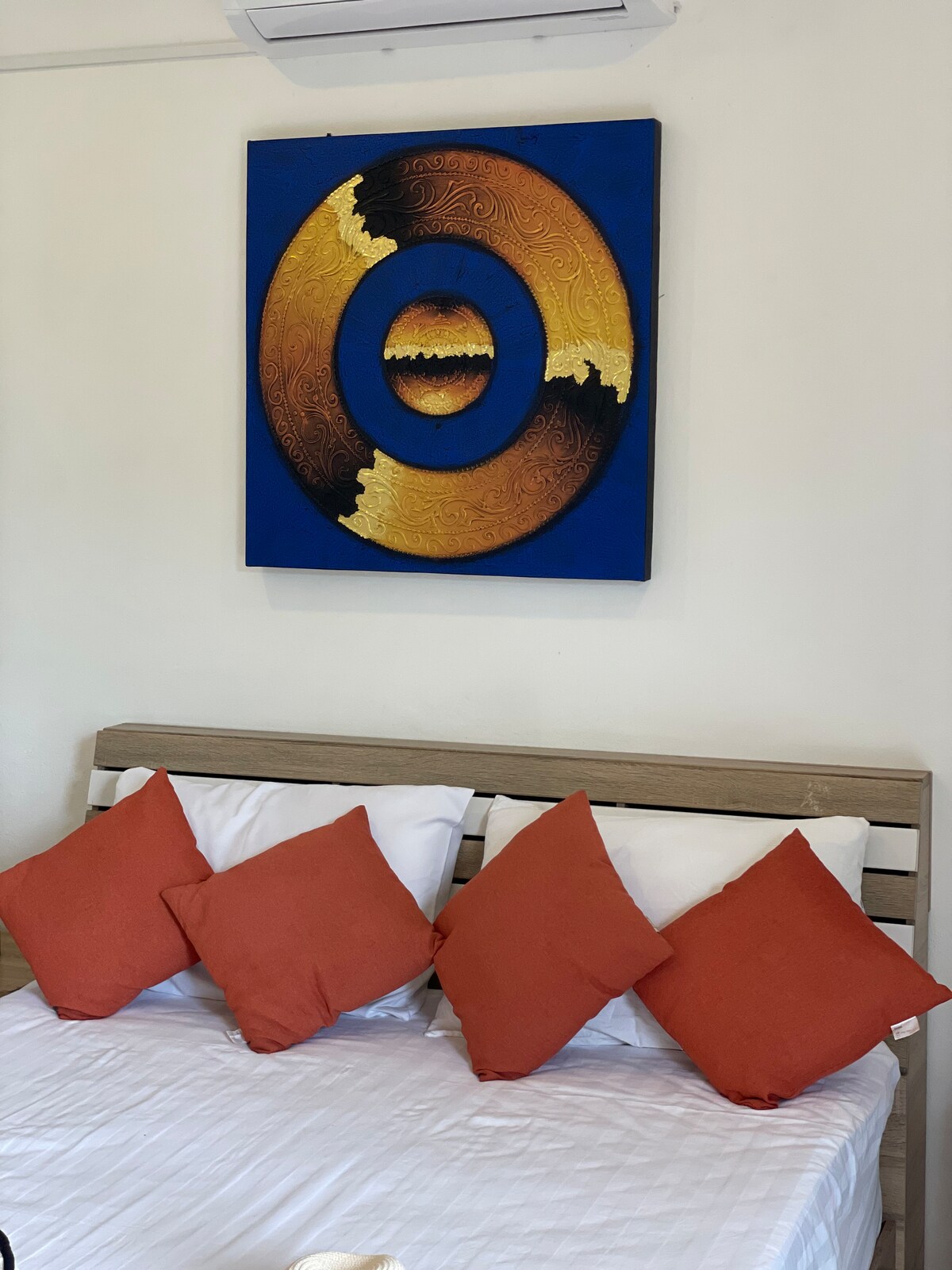 საძინებელი 1