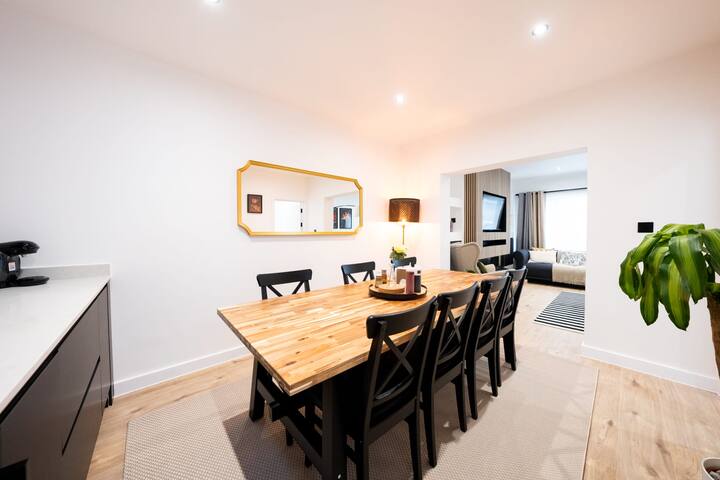 The Green Coach House gallery image 4