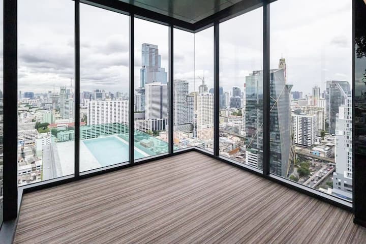 Siam Paragon Area Condo/bts 200m/central World/mbk - Thailand