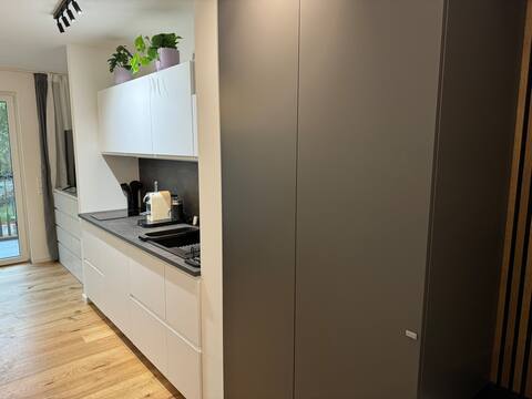 Beliebte Airbnb-Anzeige: Quiet apartment in new building Close to airport & trade fair in Unterrath