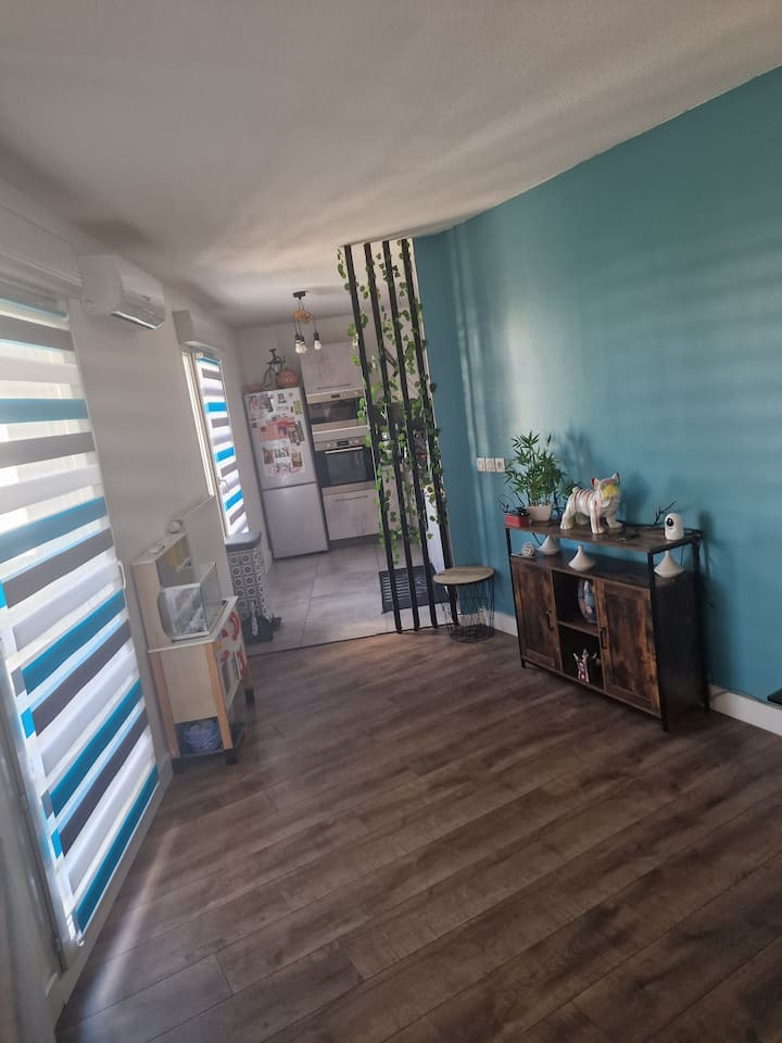Appartement Agréable Et Calme - Vaulx-en-Velin