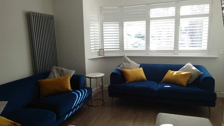 Blissful Pinner Green Home - Watford