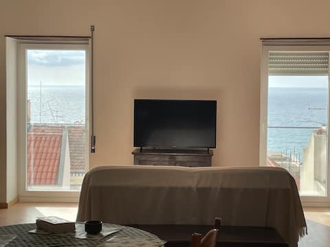 Imóvel de sucesso: Holiday Apartment - Casa do Mastro em Sesimbra (Santiago)