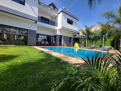 Family Villa Fes Private Pool &Garden Near Airport