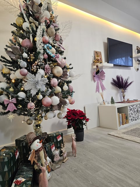 Successful Airbnb property: Chique Apartment in Ploiești