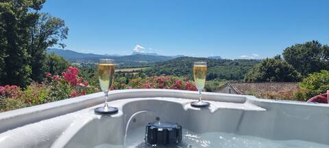love break private jacuzzi/panoramic view