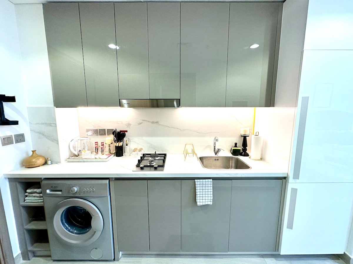 Top Airbnb: Beautiful furnished studio in Al Merkadh