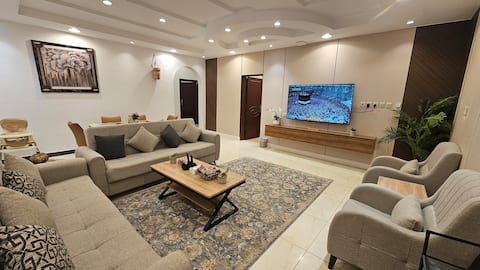 3BR apartment close to the Prophet's Mosque