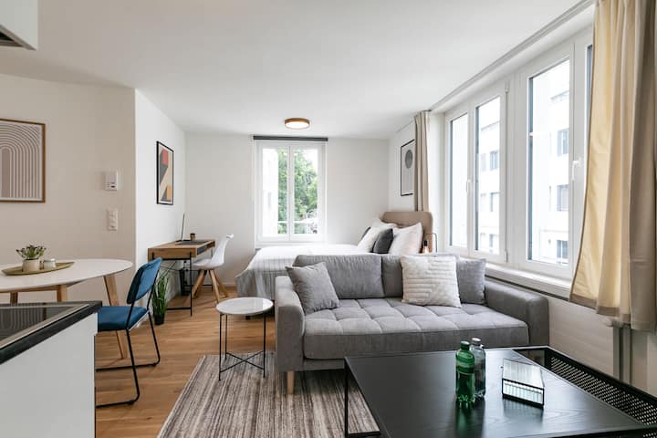 Studio Apartment & Free Parking - St. Gallen