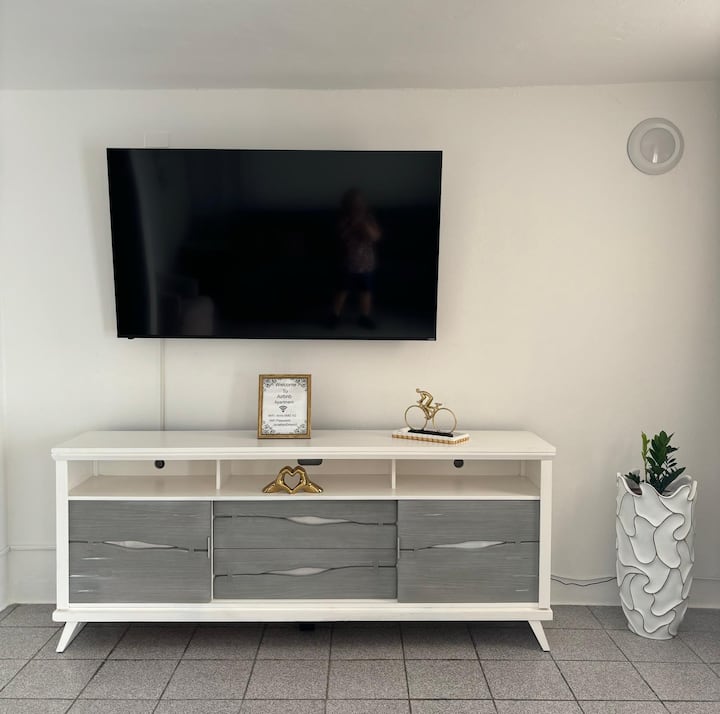 Johnnys Orange 2 Bedroom - Juana Díaz