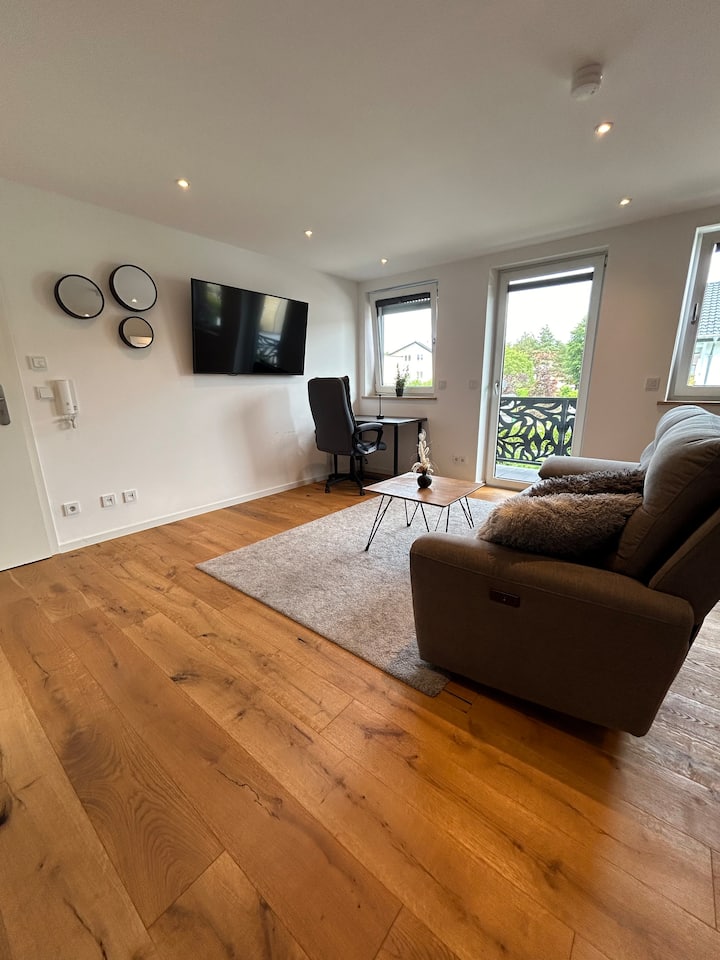 Modernes Serviced Apartment • Balkon • Netflix - Wolfratshausen