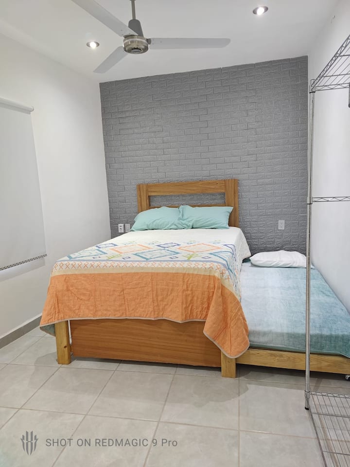 غرفة النوم 2