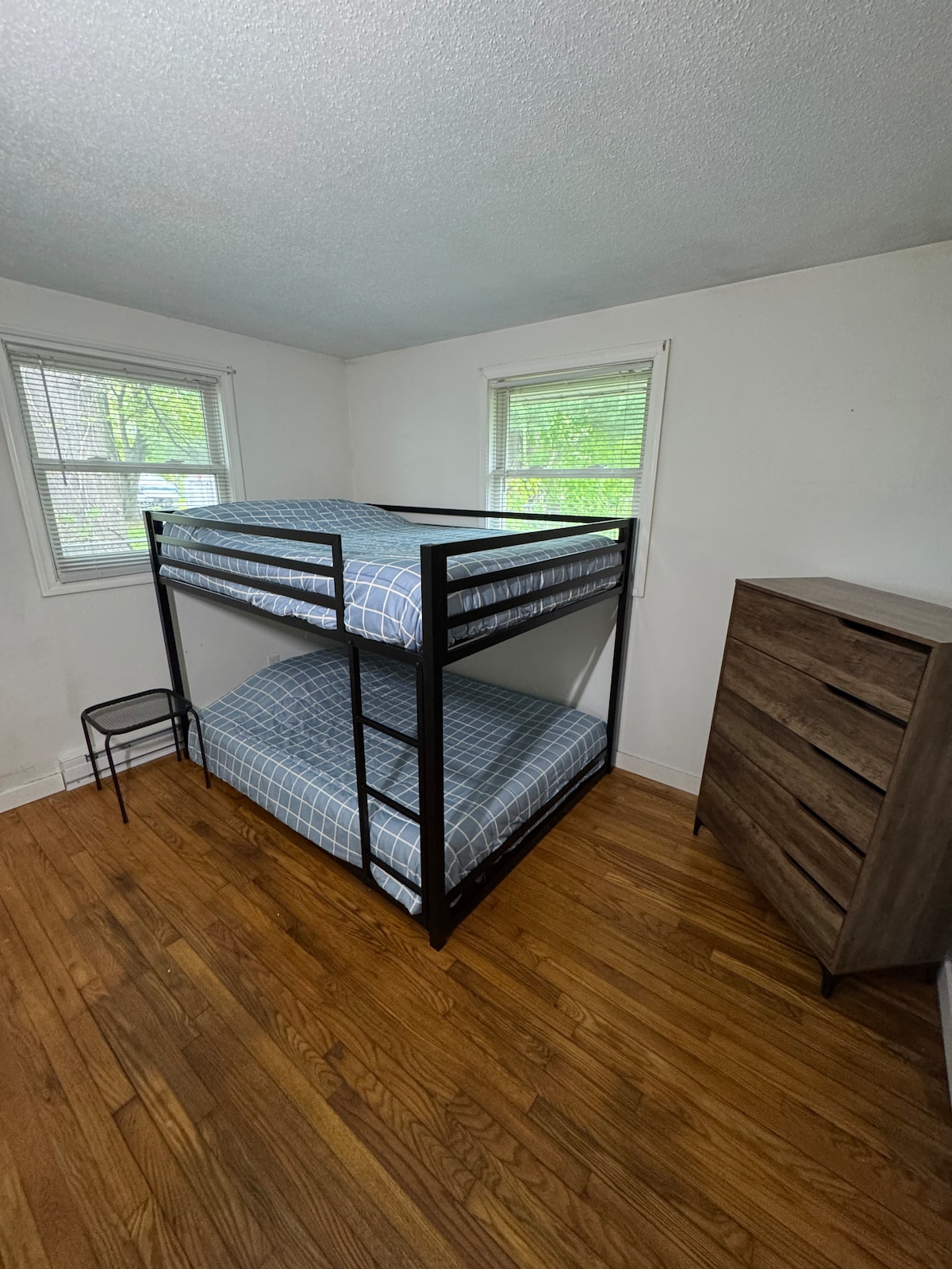 საძინებელი 3