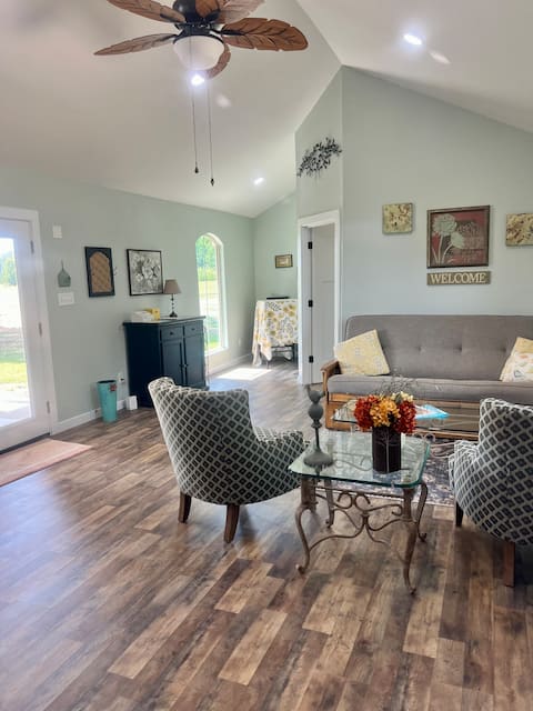 Top performing Airbnb: The Cozy Up on Lake Mimosa in Arkansas