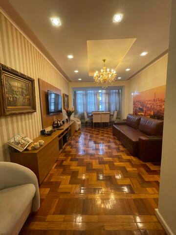 Gorgeous 4bedroom CopaBeach gallery image 5